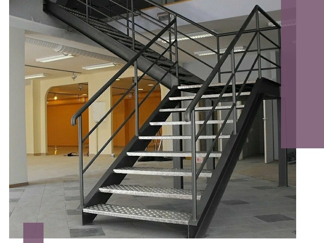 Лестницы для офиса в Кохме: изготовление, монтаж, демонтаж