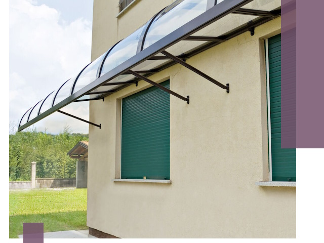 Козырьки над окнами в Кохме — изготовление и монтаж по выгоде